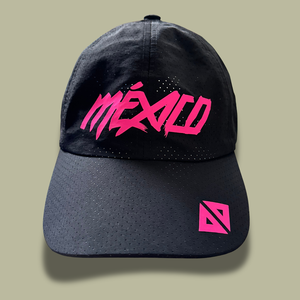 Gorra super dry Acide negro con rosa neón