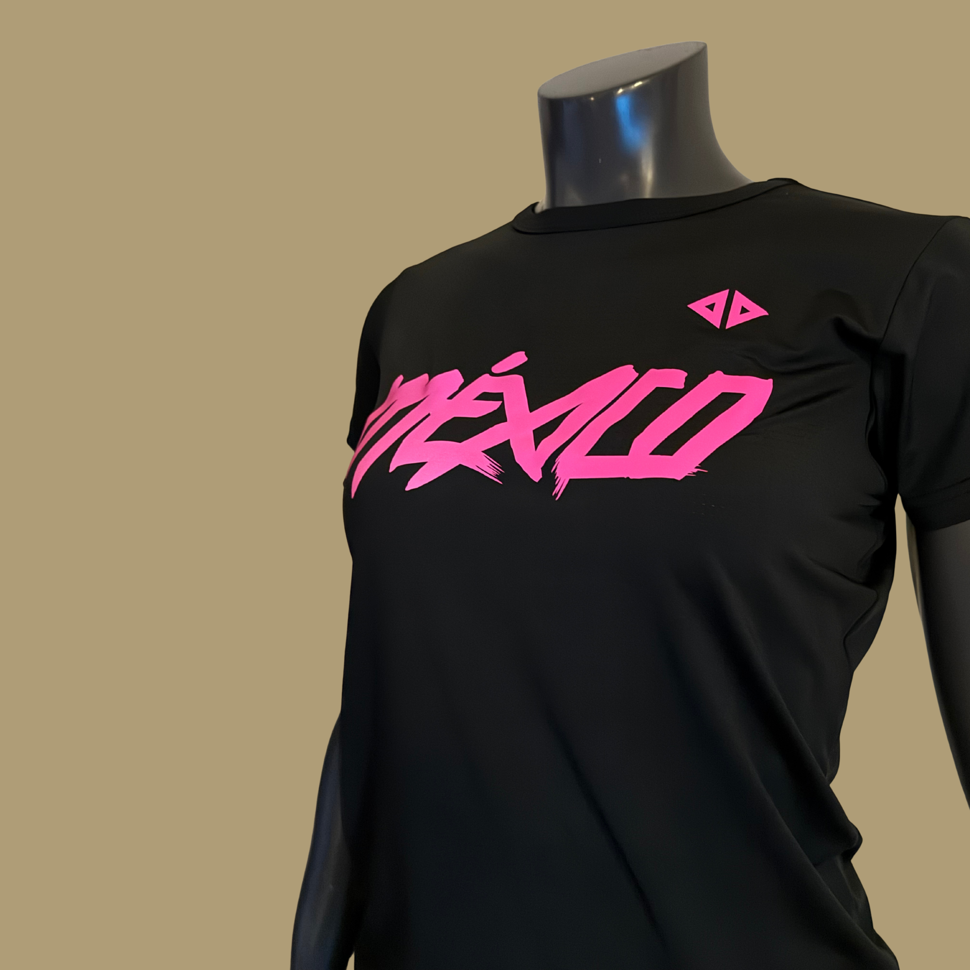Playera México negro con rosa neón Dama