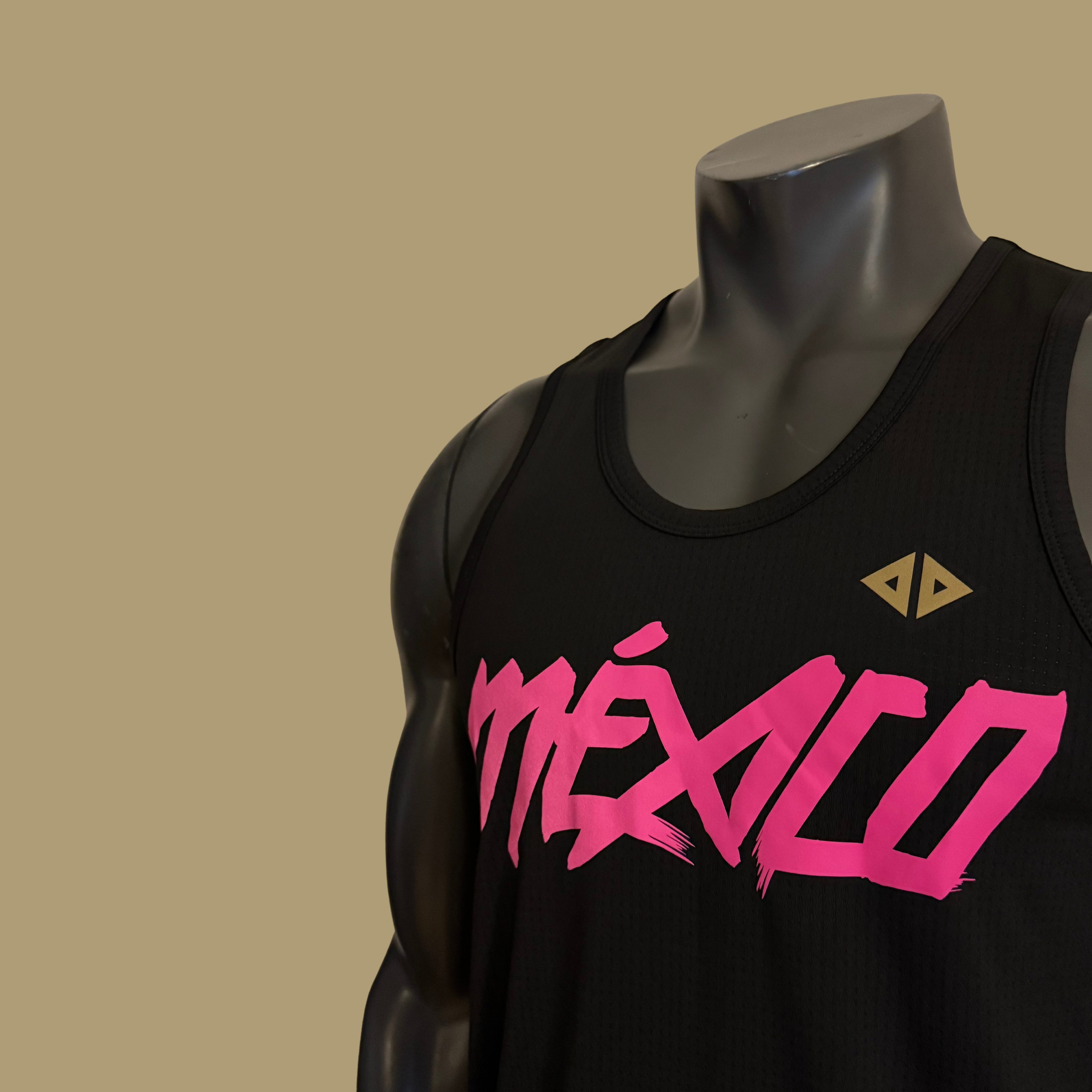 Camiseta México negro con rosa neón caballero