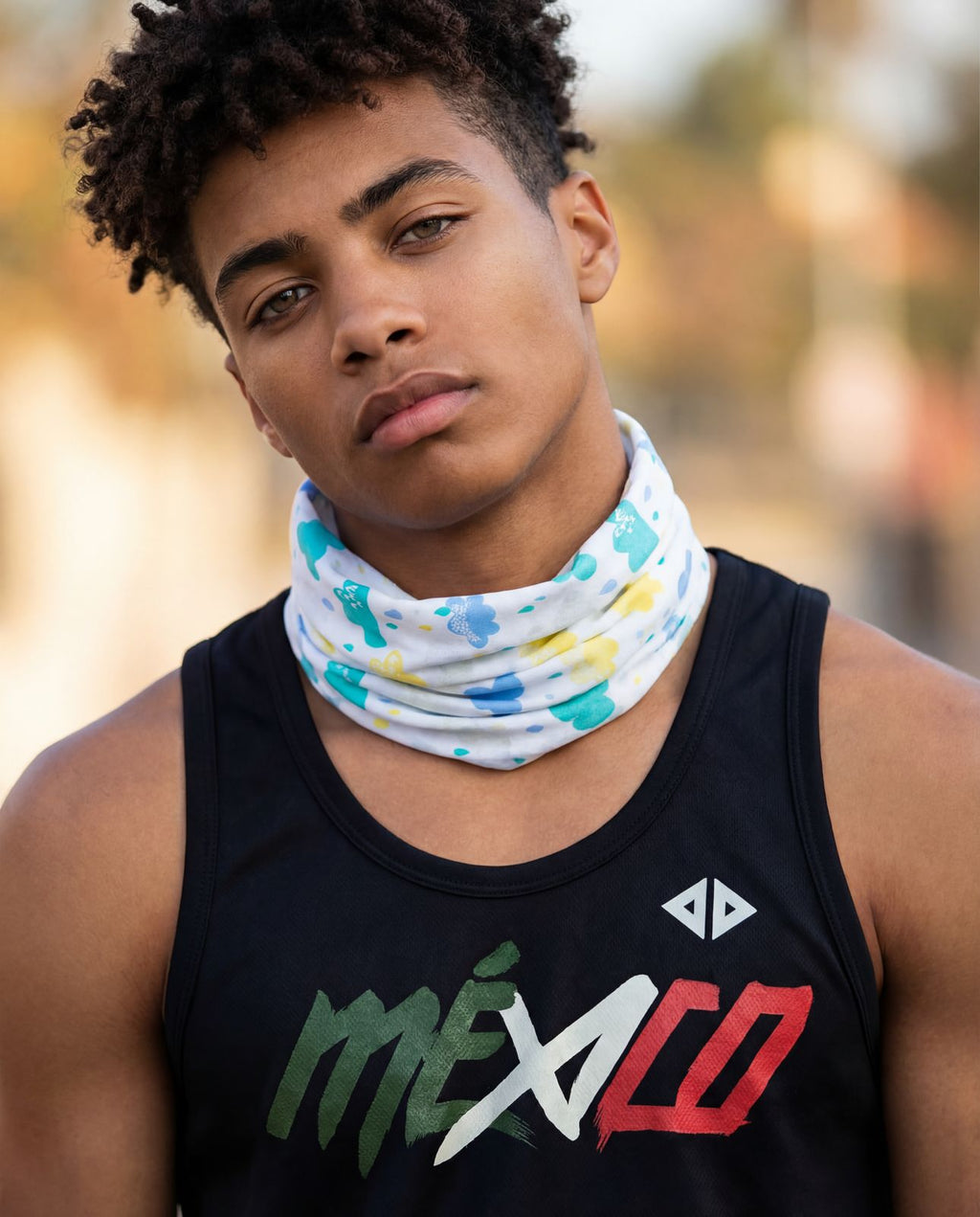 Cuello tubular nubes