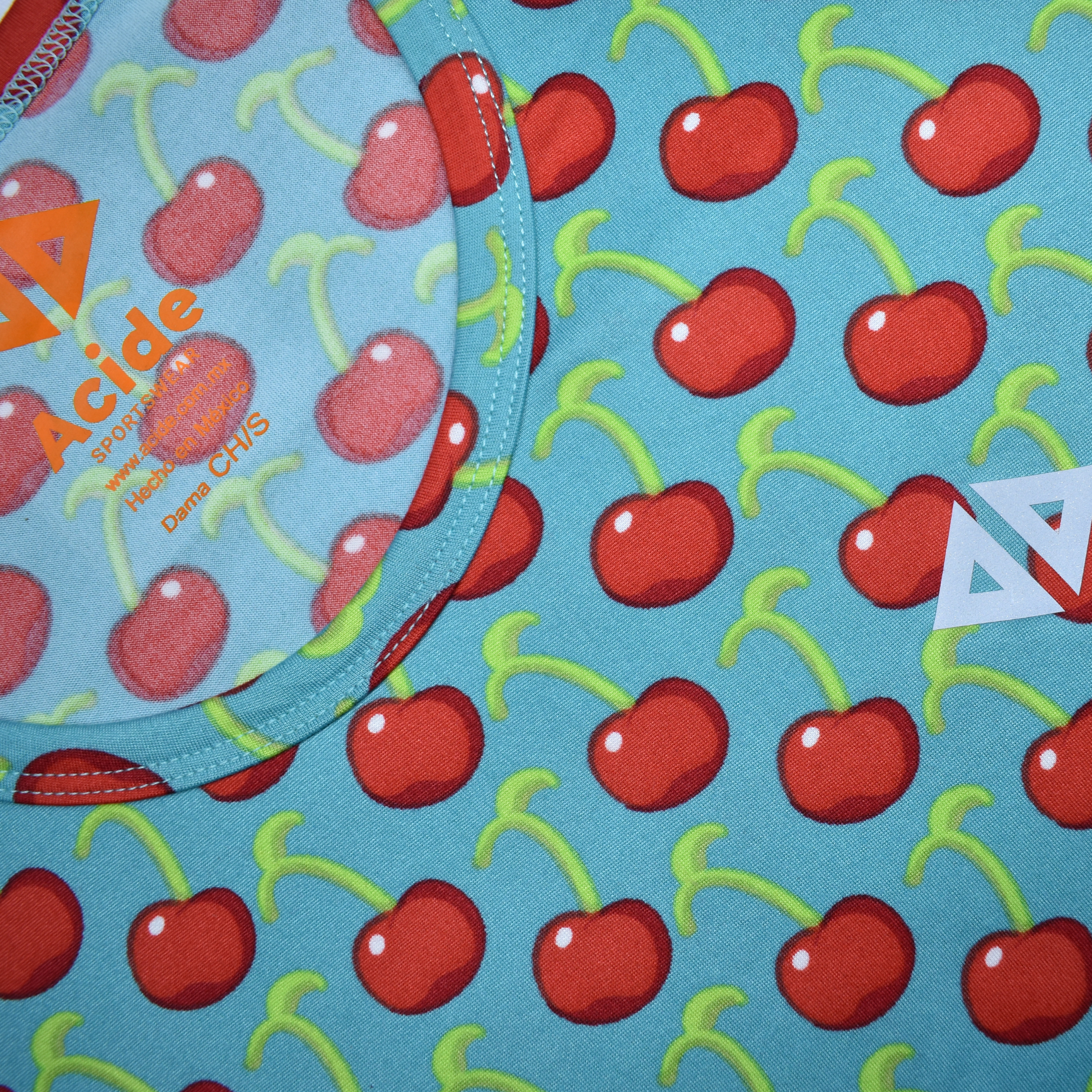 Playera Cerezas Dama