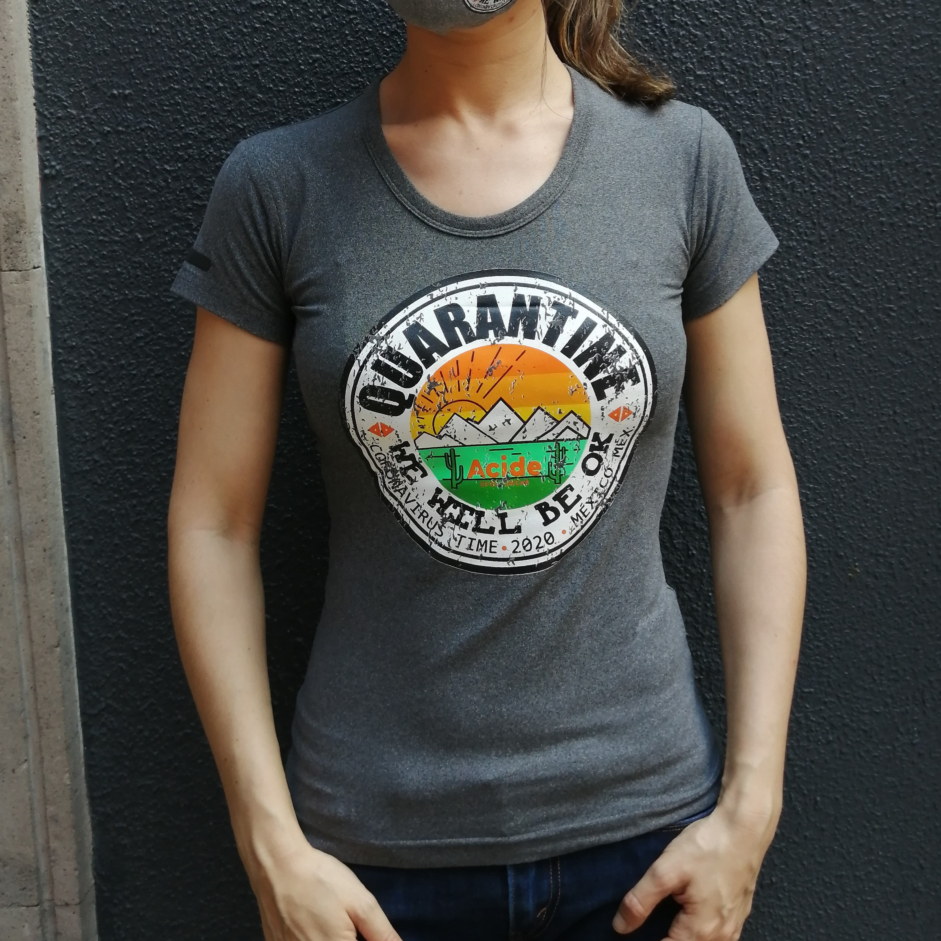 Playera Edición Cuarentena Gris Oxford Dama